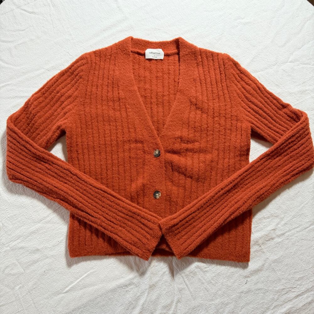 Aritzia Button Wilfred Free Down V-Neck Cardigan